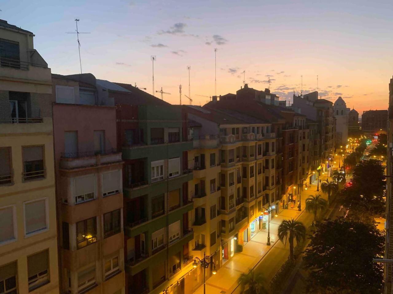 דירות סרגוסה Un Hogar En El Centro Con Parking Gratuito מראה חיצוני תמונה